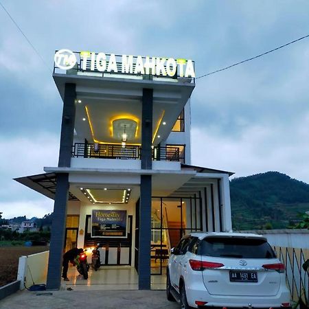Tiga Mahkota Homestay Diyeng Exteriör bild