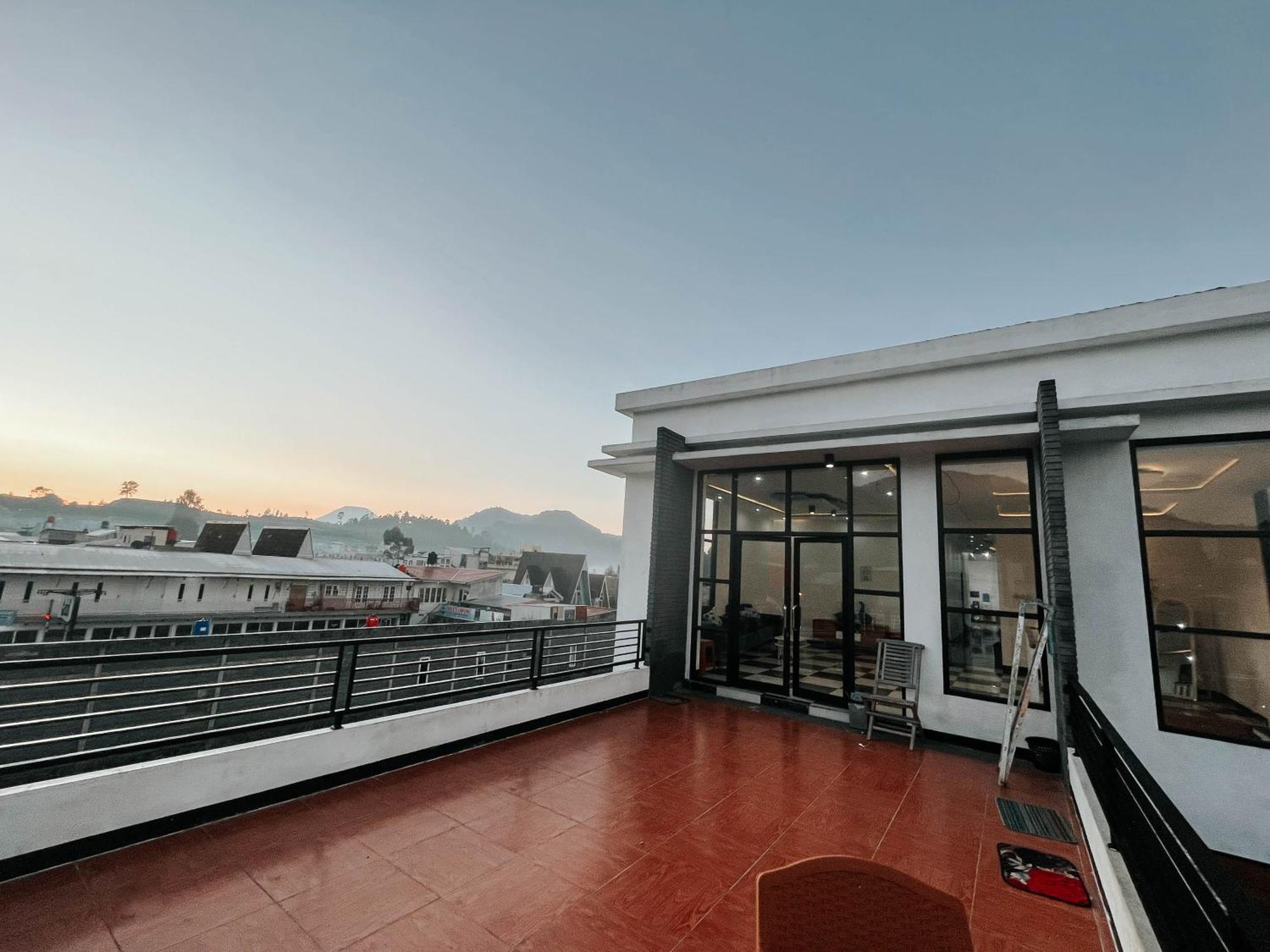 Tiga Mahkota Homestay Diyeng Exteriör bild